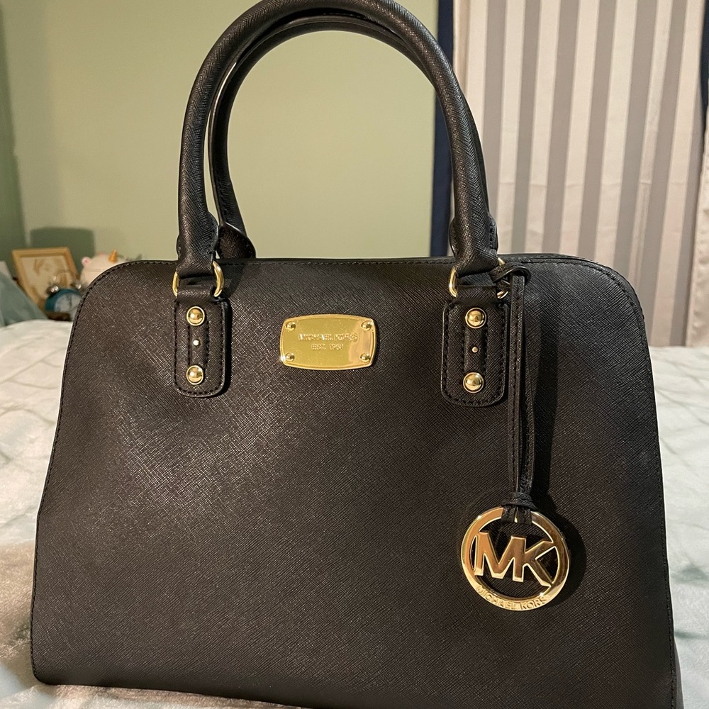 Black Michael Kors handbag-great condition